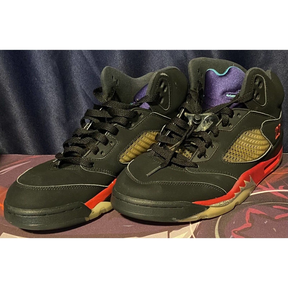 Nike Air Jordan 5 Retro Top 3 Fire Red Metallic Grape Size 9 US CZ1786-001